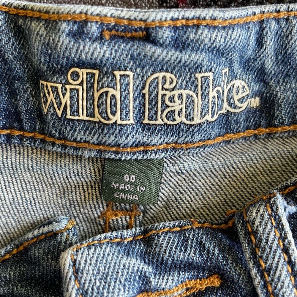 Wild Fable High Rise Distressed Jeans - Picture 4 of 4